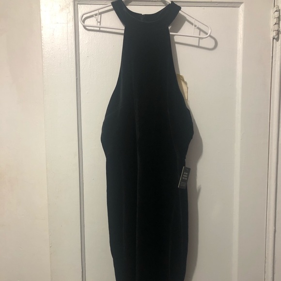 Express Dress - Picture 3 of 5